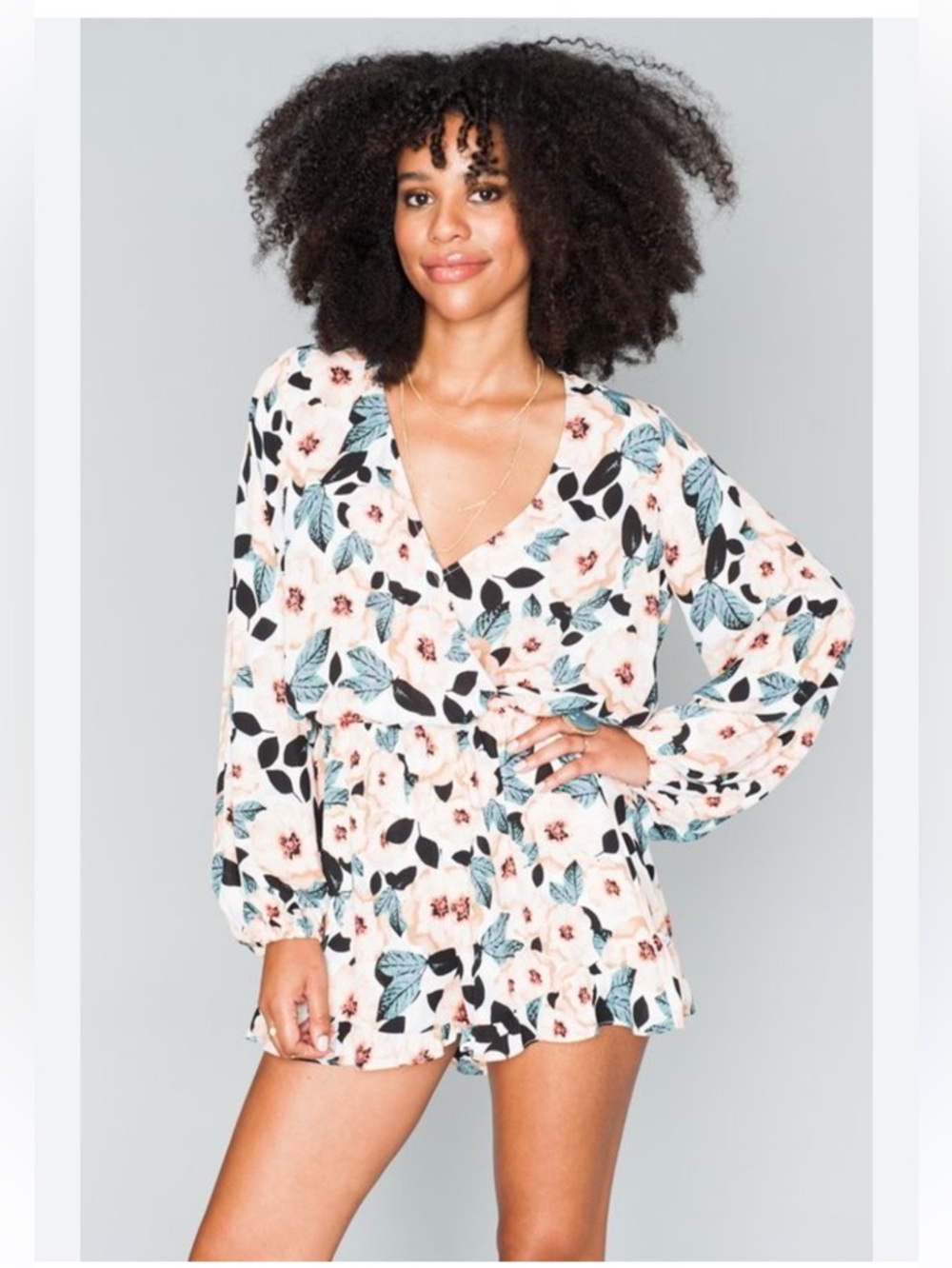 SHOW ME YOUR MUMU Romper Floral Ruffled Trim Keyhole Spring Cruise Vacation S